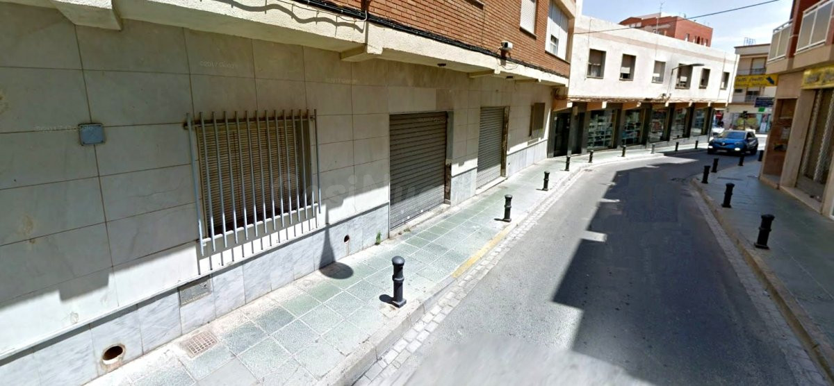LCOAL COMERCIAL EN EL CENTRO DE EL EJIDO