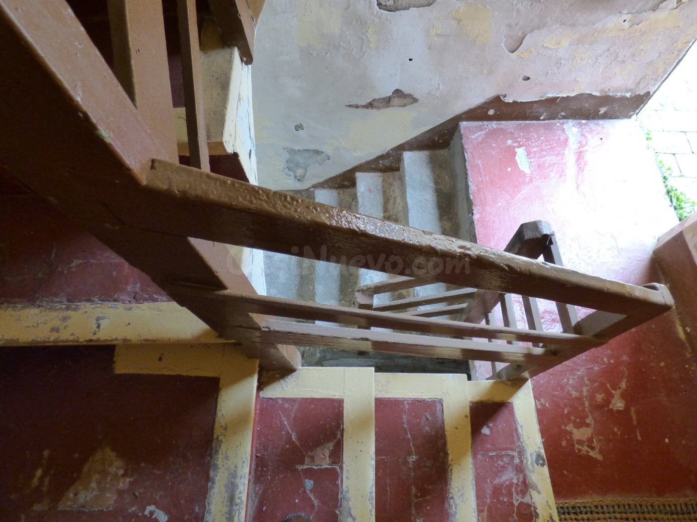 PISO PARA REFORMAR EN ZONA TRANQUILA DE SURIA A UN PASO DEL CENTRO EN VENTA