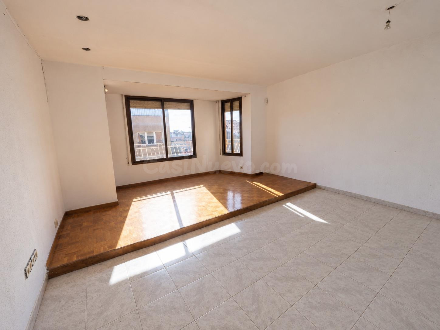 SE VENDE DÚPLEX EN TERRASSA, ZONA CAN ANGLADA