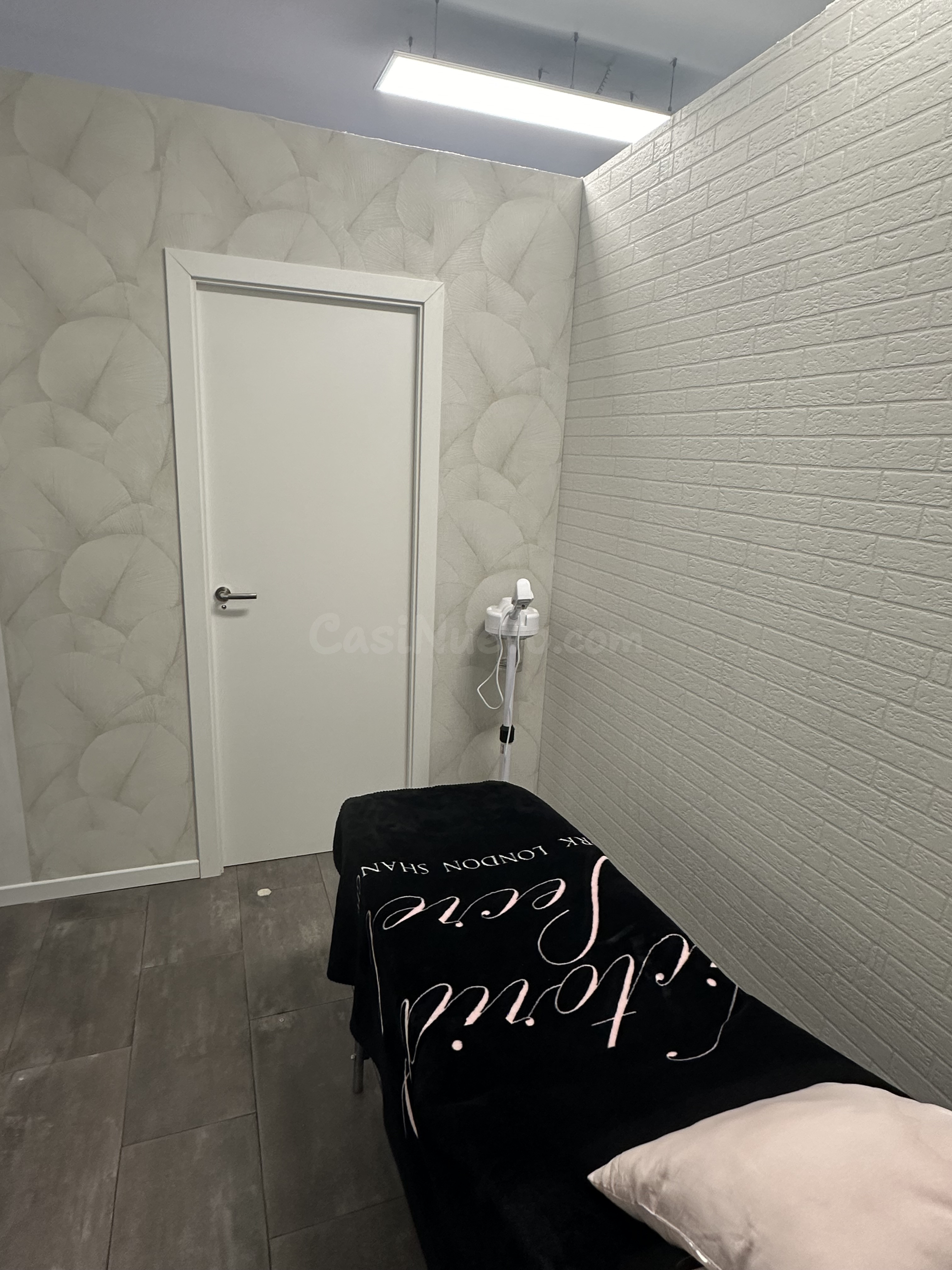 Alquiler de cabina para estética