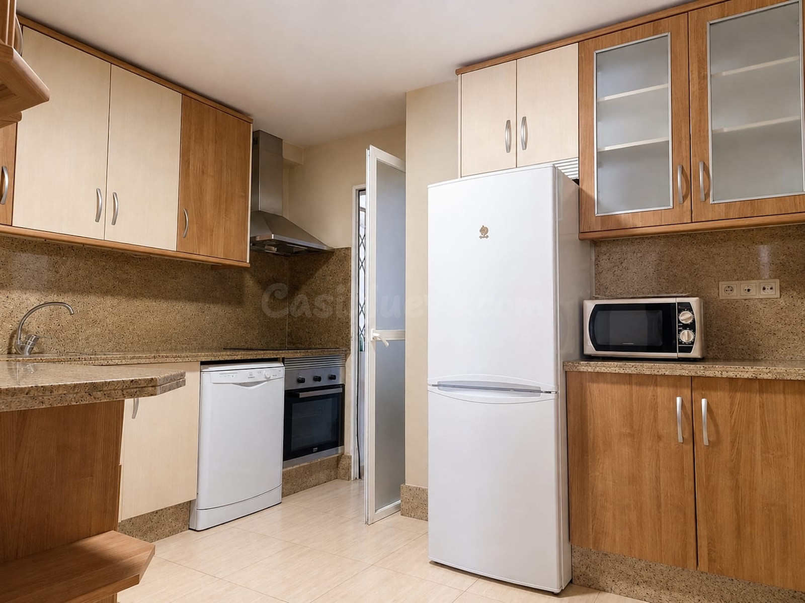 GV-177 · Piso de 3 dormitorios con terraza en San Pedro de Alcántara - foto 2