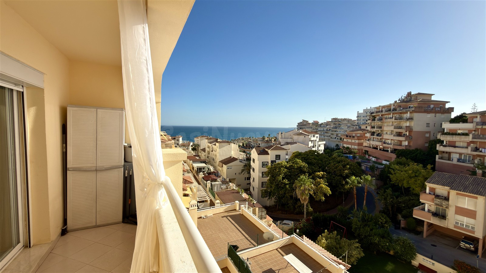 GV-167 · Piso con terraza, garaje y trastero en Torrequebrada — 8