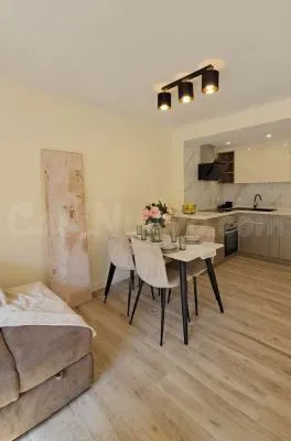 Apartamento 2 habitaciones en venta - Centro — 2