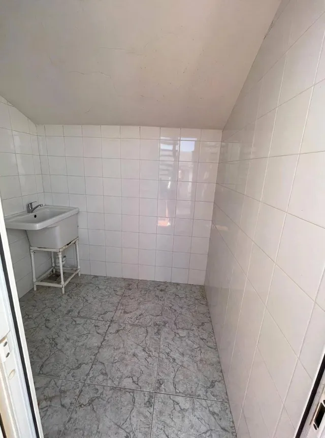 Piso reformado con ascensor a escasos metros de la playa | Santiago de la ribera — 29