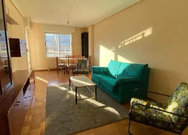 ¡GRAN OPORTUNIDAD! DÚPLEX DE 200 m2 CON PISCINA, JARDÍN, GARAJE Y TRASTERO POR SOLO 104.999 € — 2