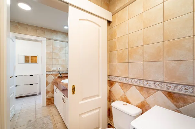 Exclusivo apartamento con amplia terraza y vistas al mar en Loma Verde — 30