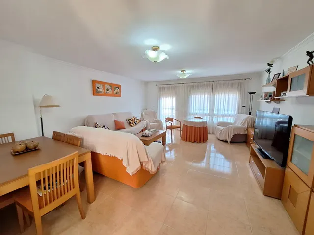 Gran casa familiar en el centro de Pinoso con garaje excepcional y posibilidades para crear tu propio negocio — 19