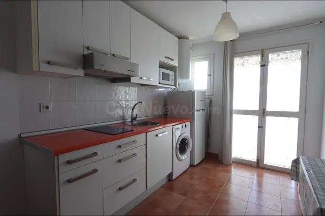 APARTAMENTO EN EL CENTRO. SOLO DURANTE EL CURSO ESCOLAR HASTA EL 30-06-2027 — 5
