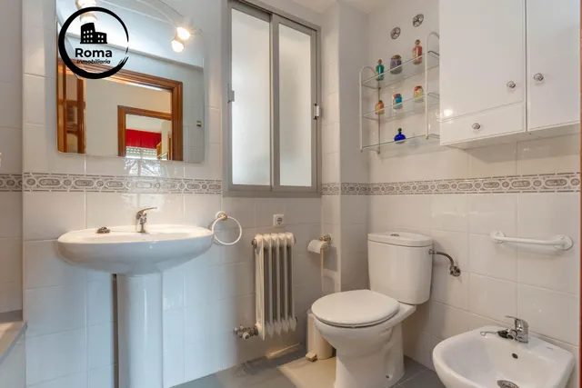 PISO DE 3 DORMITORIOS 2 BAÑOS CON PISCINA, GARAJE Y TERRAZA CON VISTAS DESPEJADAS EN PARQUE NUEVA GRANADA — 35