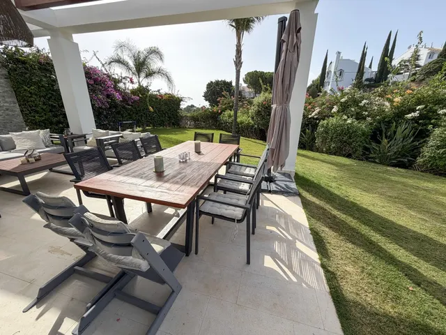 Casa-Chalet en Venta en Sitio De Calahonda Málaga — 27