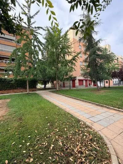 Piso en Valdepasillas, Badajoz - ¡Tu Nuevo Hogar Te Espera!  - foto 3