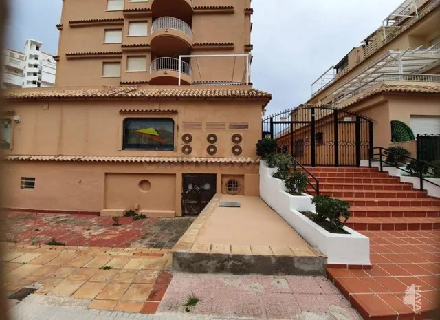 Local comercial en la playa de Gandia