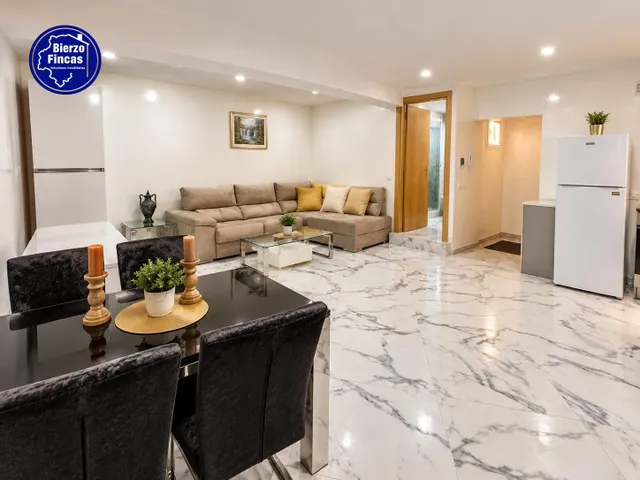 **se vende casa en Oviedo** — 27