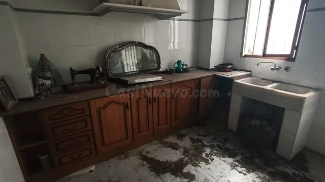 Amplia Casa en Cabra: Oportunidad de Reforma Integral por so - foto 3