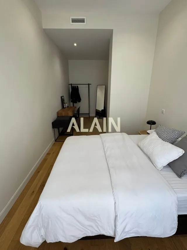 PISO EN VENTA EN LA ZONA DEL ENSANCHE EN VALECIA. — 9