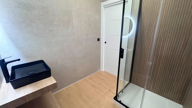 Piso a estrenar en Suances: 1 dorm, 70 m2 útiles, 2 terrazas (Sur/Norte), parking y alarma | Alquiler Fijo — 6