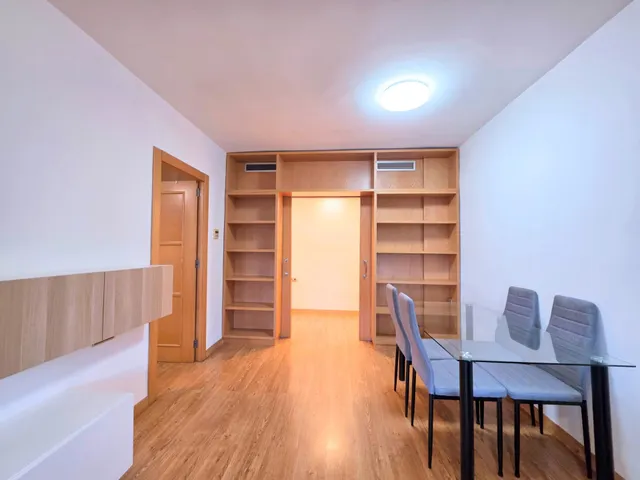 Vivienda reformada de 3 dormitorios y 2 baños en Capitanes Ripoll en Cartagena — 8
