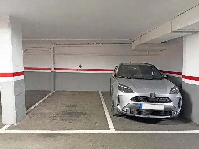 Ático con amplio balcón, vistas despejadas y plaza de parking en vallehermoso — 19