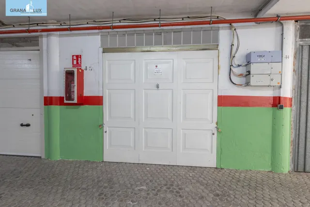 ¡exclusivo apartamento en primera linea de playa con reforma integral de alta gama! — 36