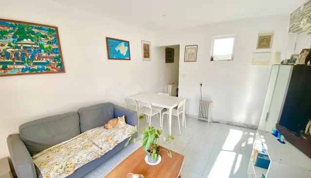 Piso reformado con impresionante terraza solárium privada en - foto 2