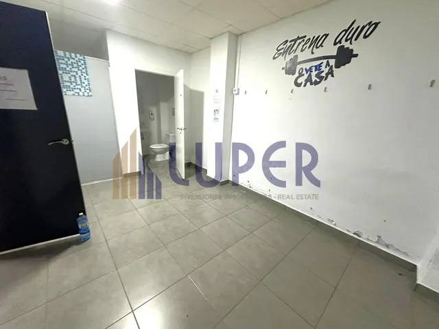 LOCAL COMERCIAL DE 300M2 EN VENTA, EN SAN VICENTE CERCA DEL  - foto 3