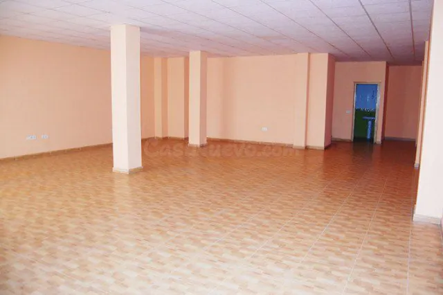 Local comercial en alquiler - Centro — 2
