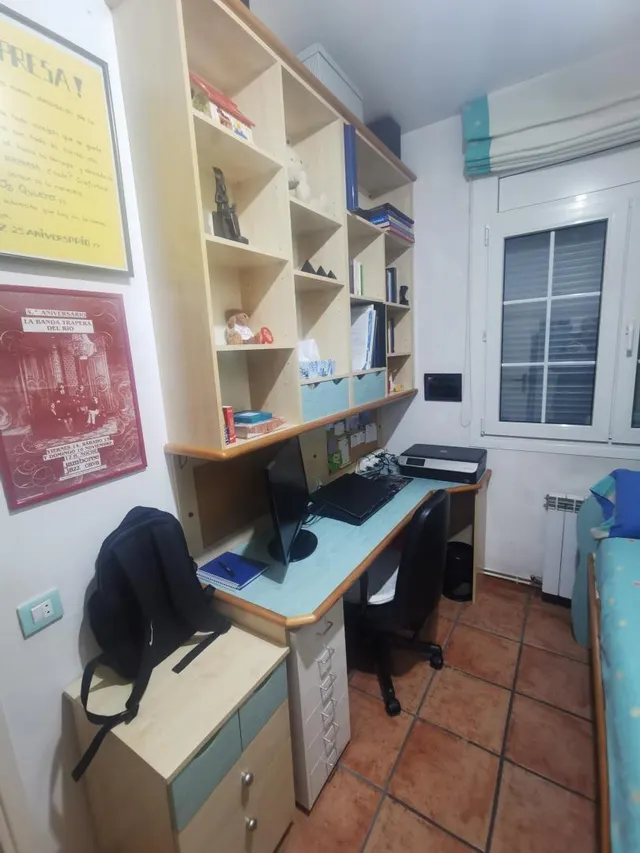Piso de 3 habitaciones con ascensor en el centro de Cornellà — 24