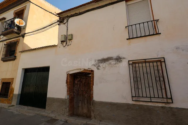 OPORTUNIDAD DE PERMUTA EN EL CENTRO DE ALHENDIN