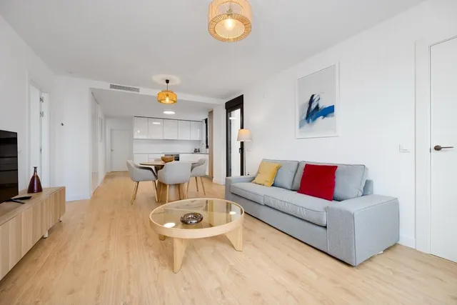 Ático 2 habitaciones 79m² en venta - PAU 8 — 9