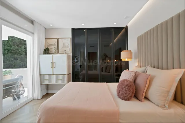 Apartamento completamente renovado en Las Tortugas de Aloha, - foto 3