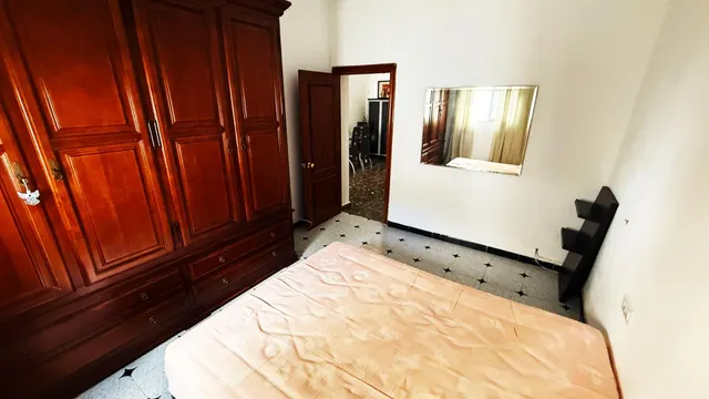 Casa en planta baja con gran patio para reformar en la carretera de medina — 14