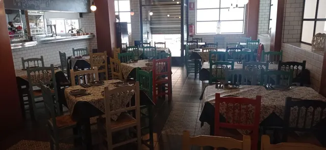 SE VENDE NEGOCIO DE HOSTELERIA, EN PLENO FUNCIONAMIENTO. — 7