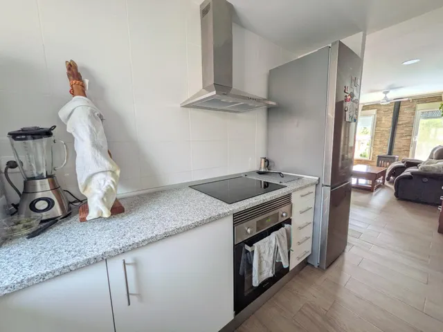 CHALET INDEPENDENTE CON PISCINA ZONA PIOZ — 23