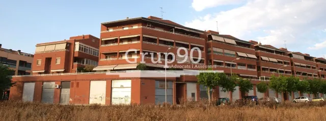 LOCAL COMERCIAL DE MÁS DE 5.000M2 EN LLEIDA — 3