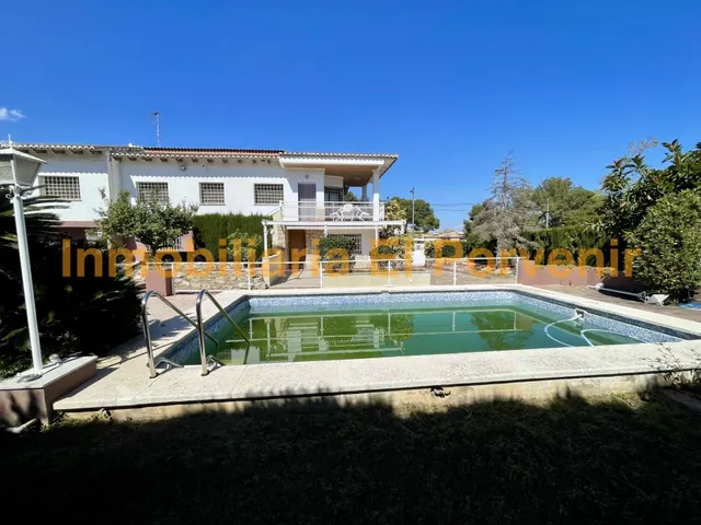 Chalet 6 habitaciones 465m² en venta - Zona Avenida al Vedat - foto 2