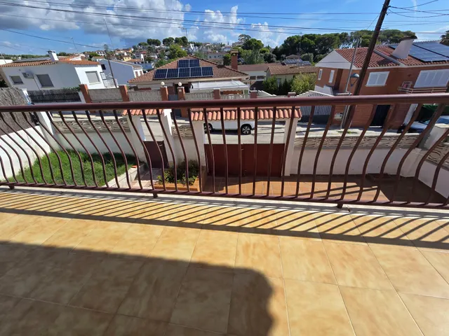 CASA IDNEPENDIENTE, GARAJE Y POSIBILIDAD DE PISCINA, CAN NICOLAU, CUNIT — 16