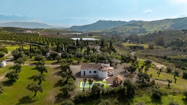 Finca rústica 3 habitaciones 142m² en venta - South of spain — 3