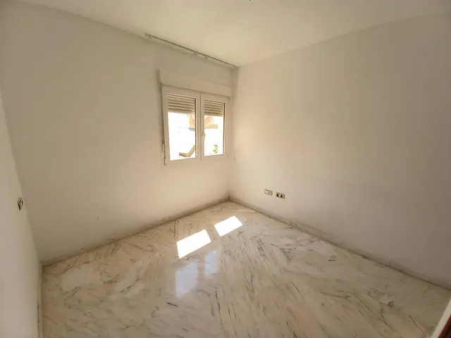Piso en alquiler junto a la estación del AVE — 24