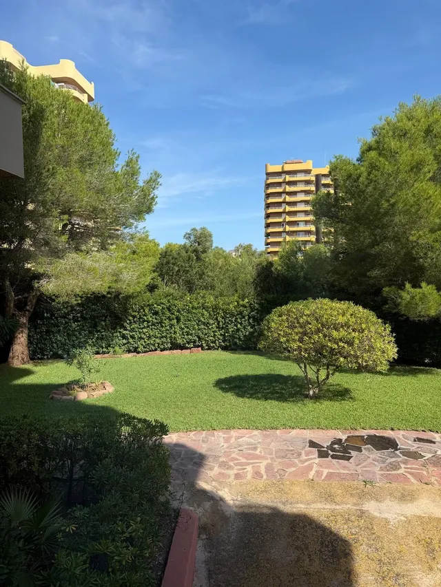 Duplex con dos terrazas y vistas al mar — 19