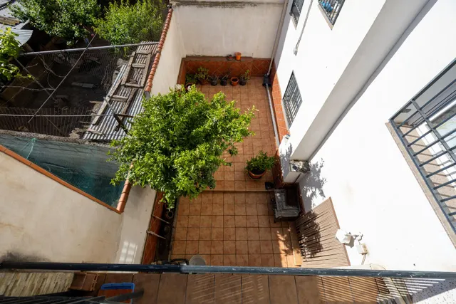 Casa adosada junto parada metro en Churriana — 38