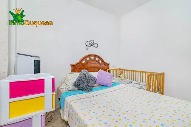 Piso de 3 Dorm. con 2 baños + APARCAMIENTO y TRASTERO — 15