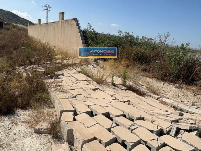FINCA RÚSTICA PARA REFORMAR EN ORITO — 11