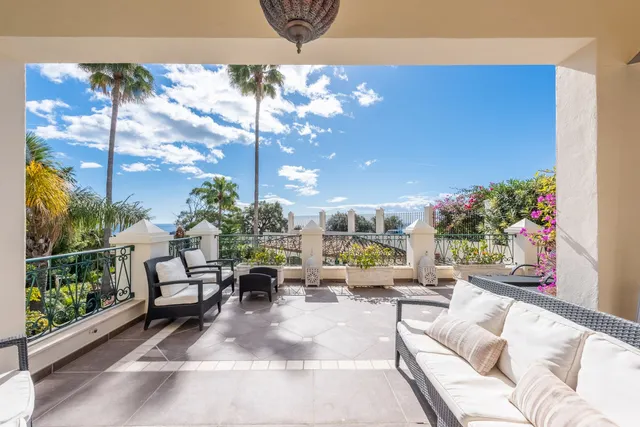 Chalet 6 habitaciones 341m² en venta - Costa Del Sol — 26