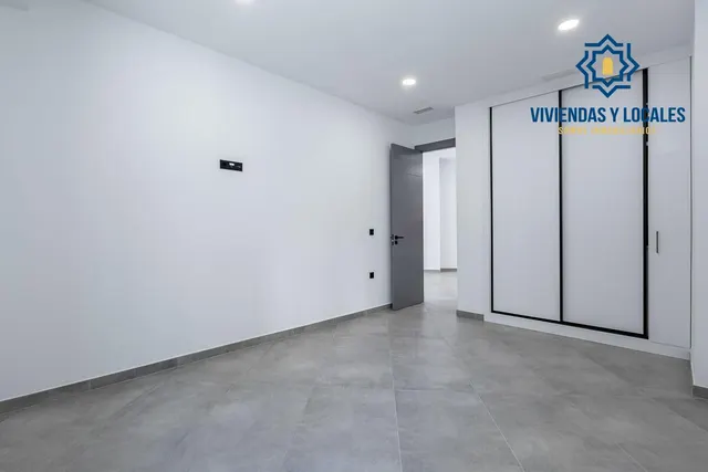 Vivienda a estrenar en urbanización privada en Parque Almunia con sauna, gimnasio y piscina comunitaria. — 16