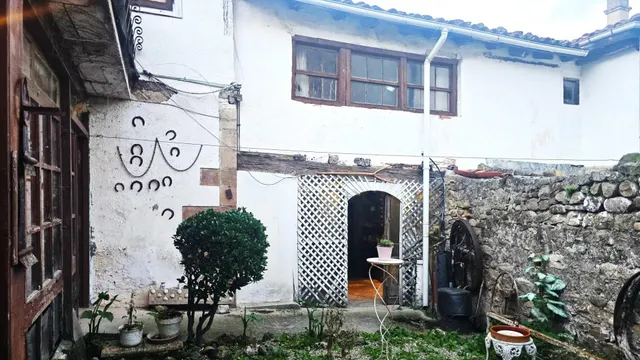 Casona con historia y alma en Santa Cruz de Iguña (Molledo,  - foto 3