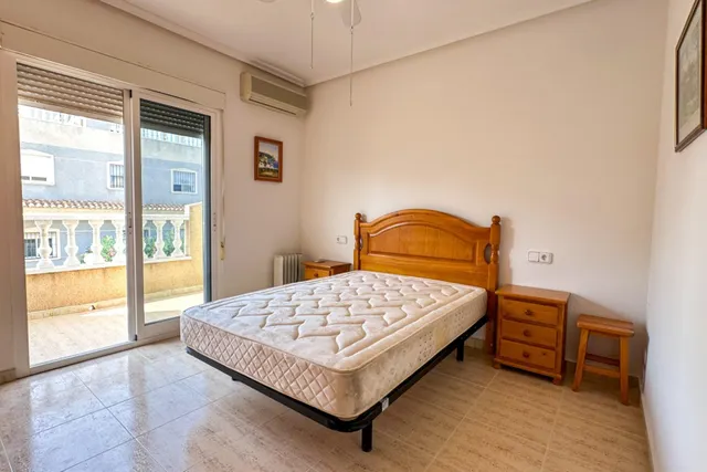 MAGNIFICA VIVIENDA ADOSADA CON PISCINA COMUNITARIA, IDONEA COMO VACACIONAL — 32