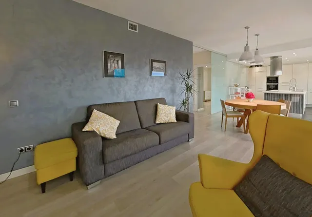 Espectacular ático reformado con terraza privada de 100 m2 en gràcia, Sabadell — 8