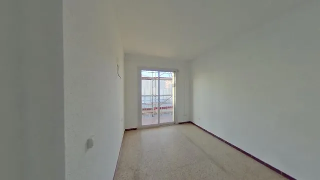 PISO DE 3 habitaciones GRAN-VIA /CREU ALTA — 11