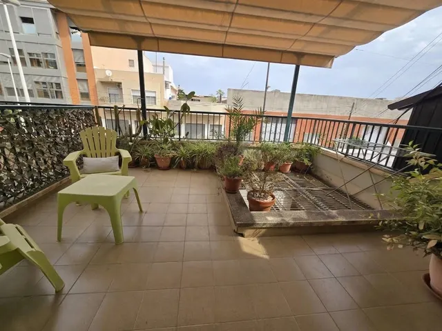 UNIFAMILIAR EN EL ALTET (ELCHE). — 41