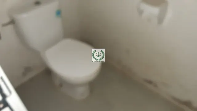 SE VENDE LOCAL COMERCIAL EN EL VELLÓN — 13